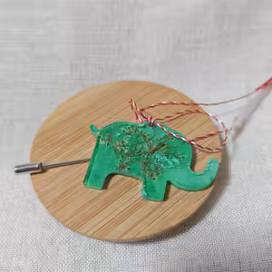 Brosa Animalute, Elefant